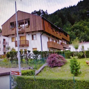 Breakfast In Garden Mountain View Calalzo di Cadore